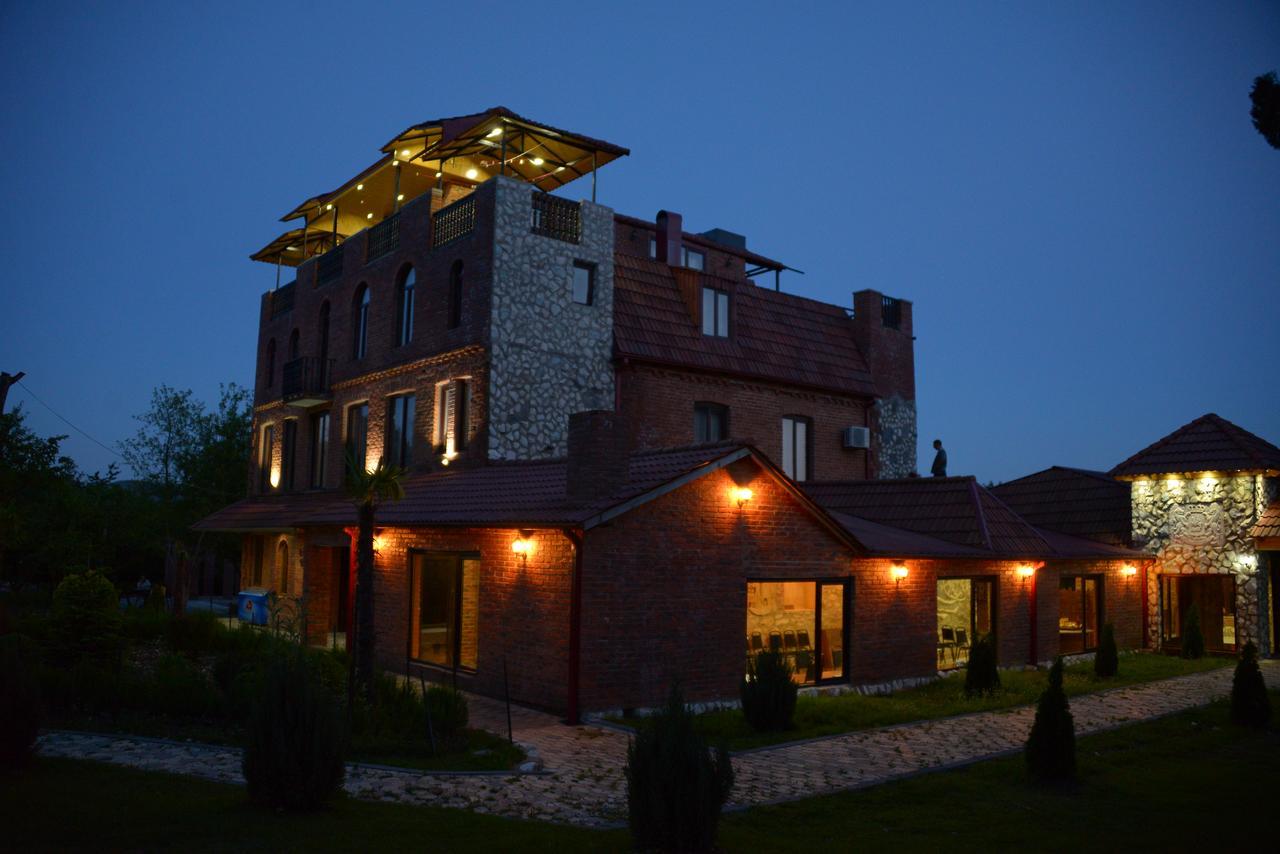 Chateau Chikovani Hotel Gordi Ngoại thất bức ảnh